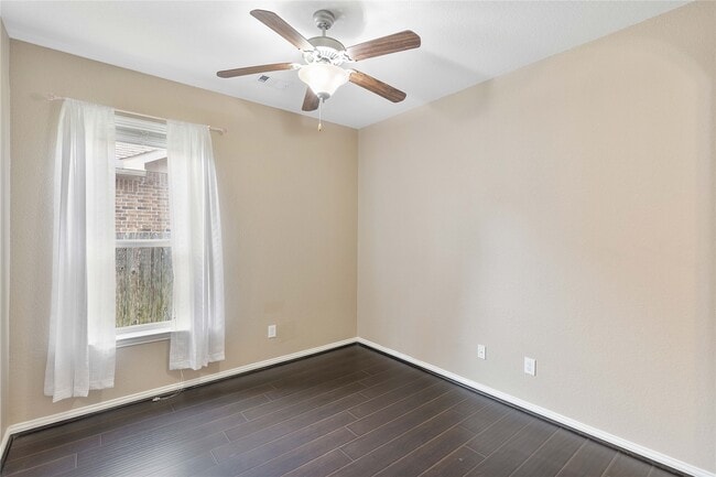 Building Photo - 13814 McKinney Creek Ln