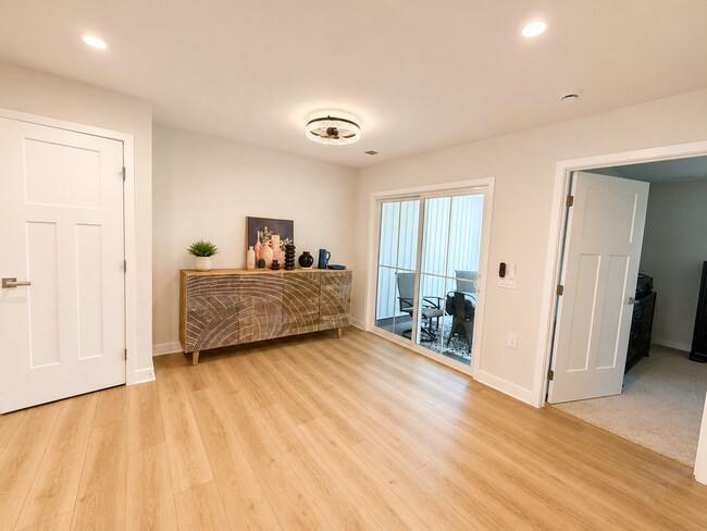 Building Photo - 1264 Balsa Tree Dr