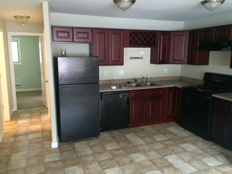 Granite counter tops - 12511 98th Ave Ct SW