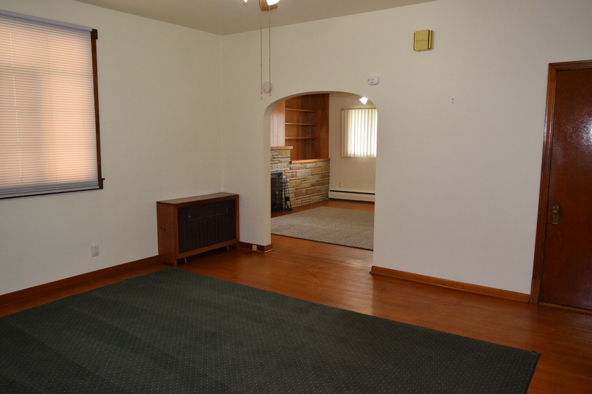 Building Photo - 861 Brackenridge Ave
