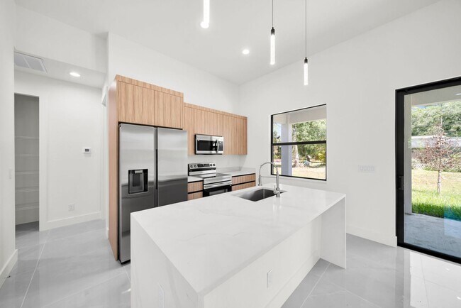 Building Photo - Be the first in occupy this 2025 constructed home in the city of North Port,FL! Qualify for a dep...