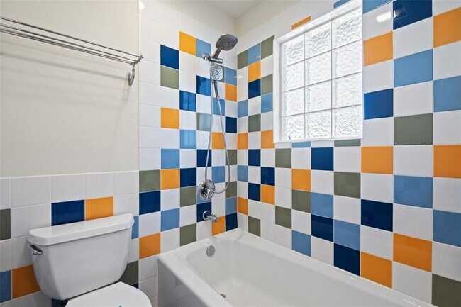 Building Photo - 7603 Rustling Cove