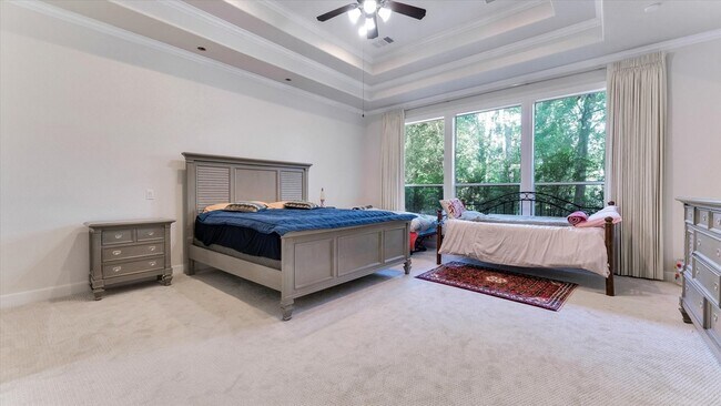 Building Photo - 3 N Fair Manor Cir