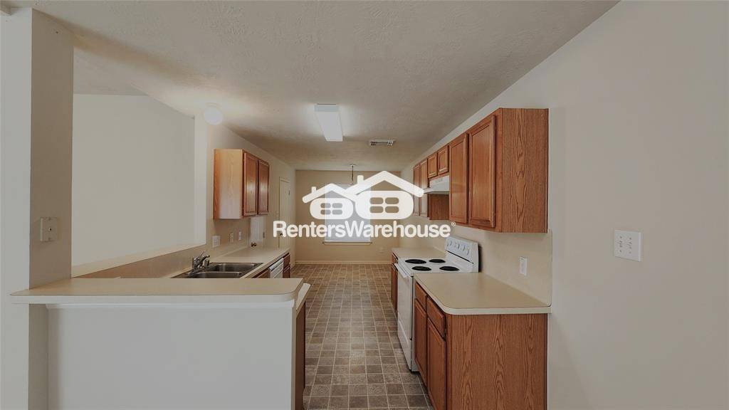 Building Photo - 17022 Pelorus Way