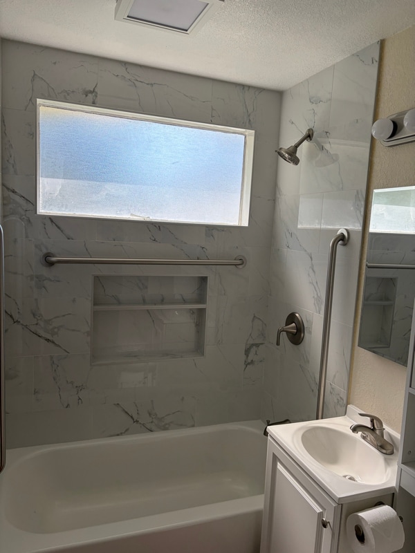 Building Photo - 1746 E St