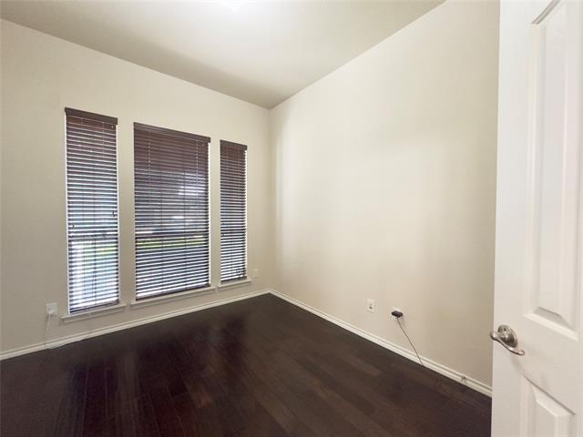 Building Photo - 5033 Bomford Dr