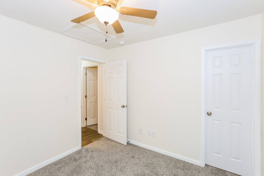 Building Photo - 4714 Adamshire Ave