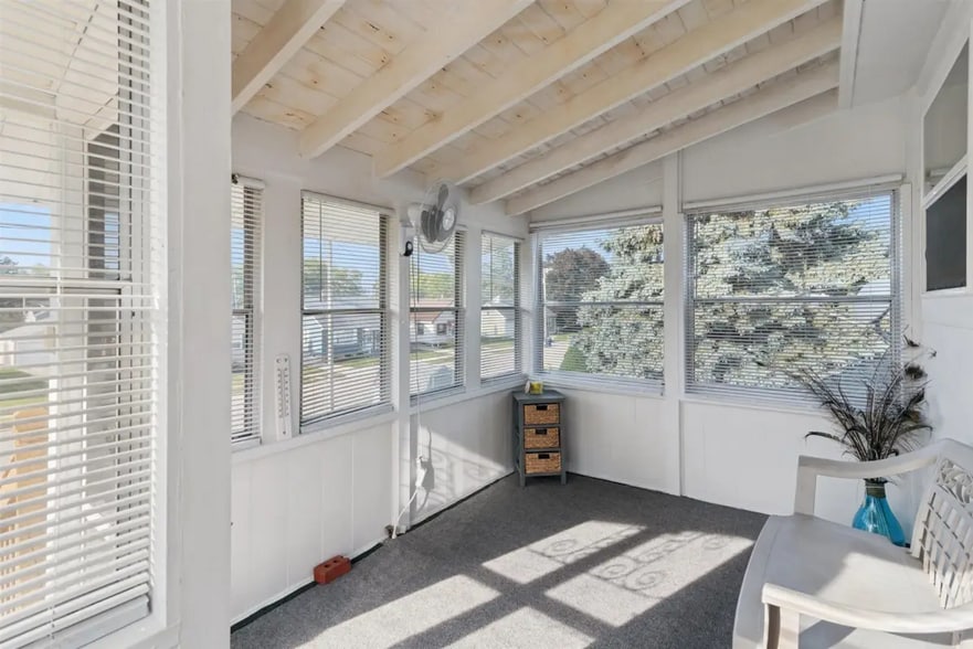 Building Photo - 1108 Hawthorne Ave