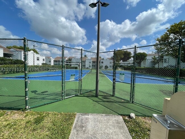 Building Photo - 4747 NW 97th Ct