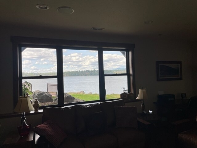 Building Photo - 2959 E Hayden Lake Rd