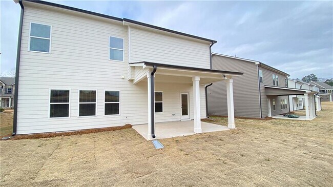 Building Photo - 4591 Silver Oak Dr SW