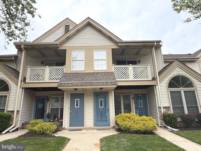 Building Photo - 1512 Foxmeadow Cir