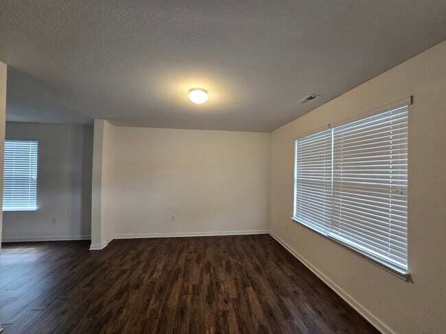 Building Photo - 436 Botanical Ct