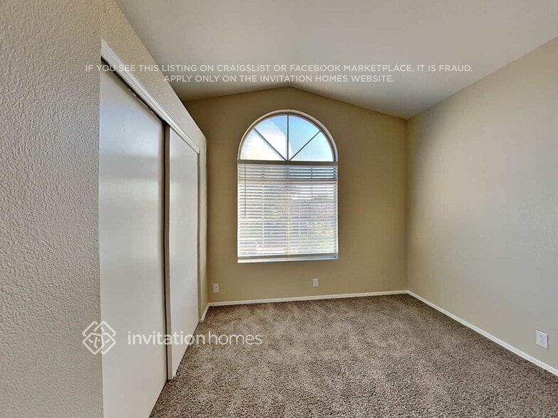 Building Photo - 7871 W Krall St