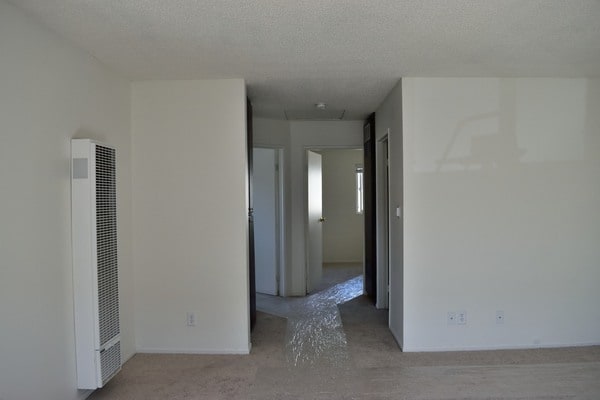 Building Photo - 1561 W 204th St
