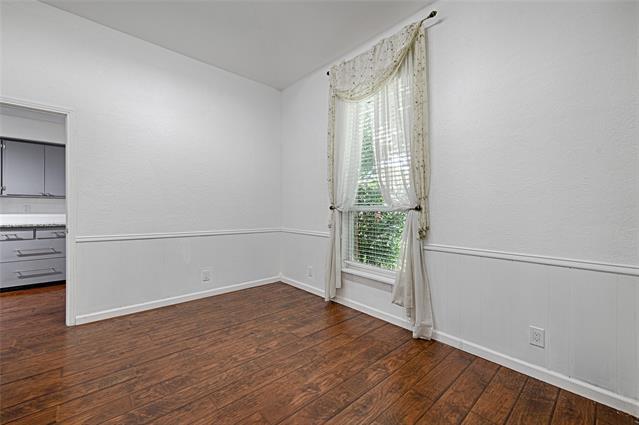 Building Photo - 5021 Andover Dr