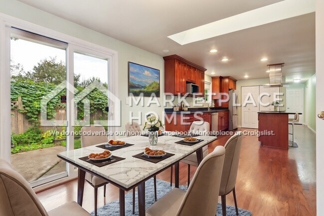 Building Photo - 9425 195th Ave NE