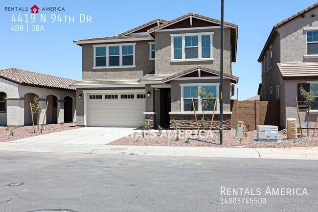 Building Photo - Gorgeous Open-Concept 4-Bedroom Home in a ...