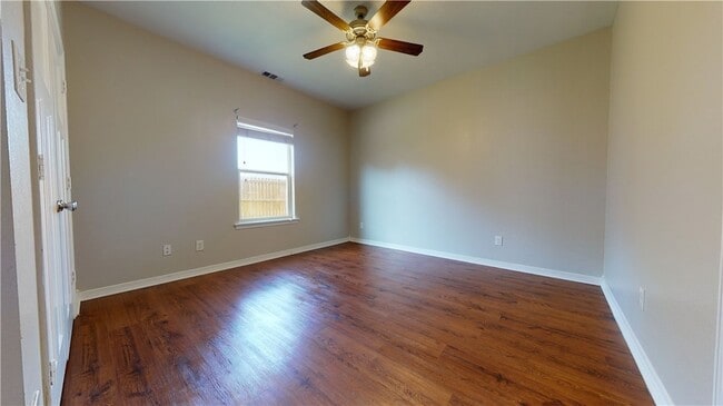 Building Photo - 6904 Appomattox Dr