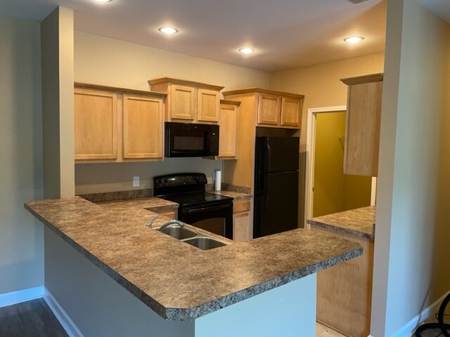 Kitchen - 5103 Gemma Way