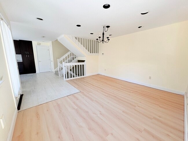 Building Photo - 93 Spyglass Hill Dr