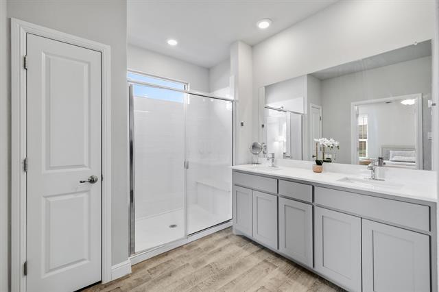Building Photo - 14633 Caelum Dr