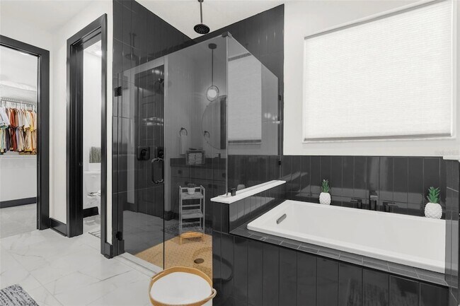 Building Photo - 8756 Windlass Cv