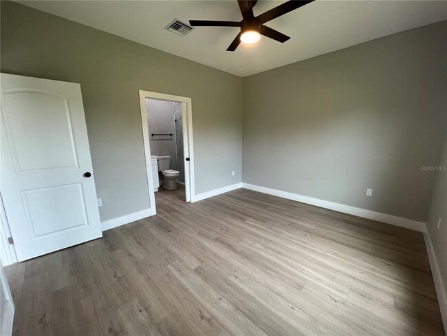 Building Photo - 12128 Henley Ave