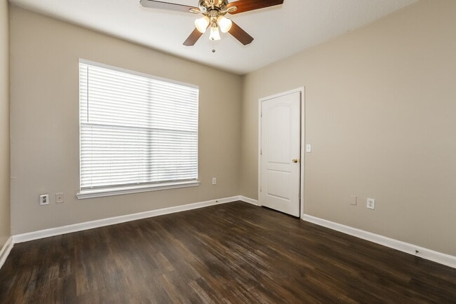 Building Photo - 17980 Villa Creek Dr