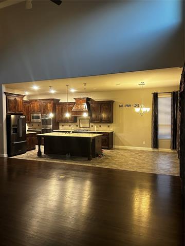 Building Photo - 4461 Sapphire Dr