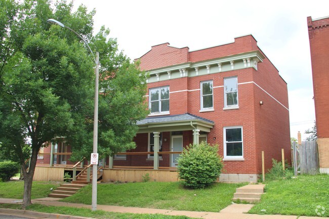Primary Photo - 3857 Folsom Ave