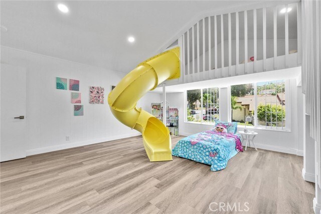 Building Photo - 6875 Swarthmore Dr