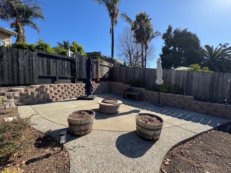 Building Photo - 1968 Manchester Rd