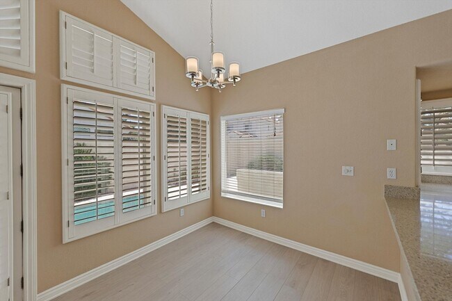 Building Photo - 8133 Horizon Lake Dr