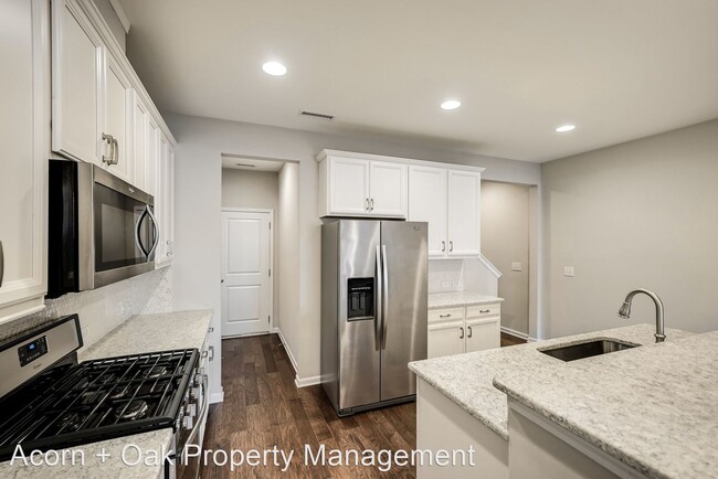 Building Photo - 3 br, 2.5 bath House - 239 Rubrum Drive