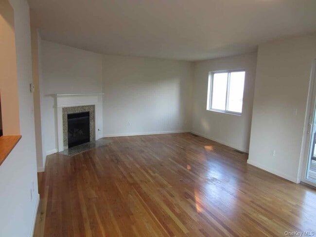 Building Photo - 1008 Eagles Ridge Rd