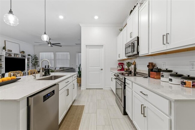 Building Photo - 7410 S Faul St