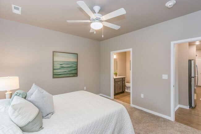 Building Photo - Spacious 2-Bedroom/2-Bath (1st floor, but patio is elevated) unit 108, available 8/1/2026