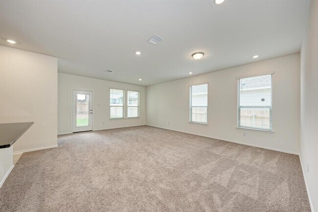 Building Photo - 1636 River Plateau Dr