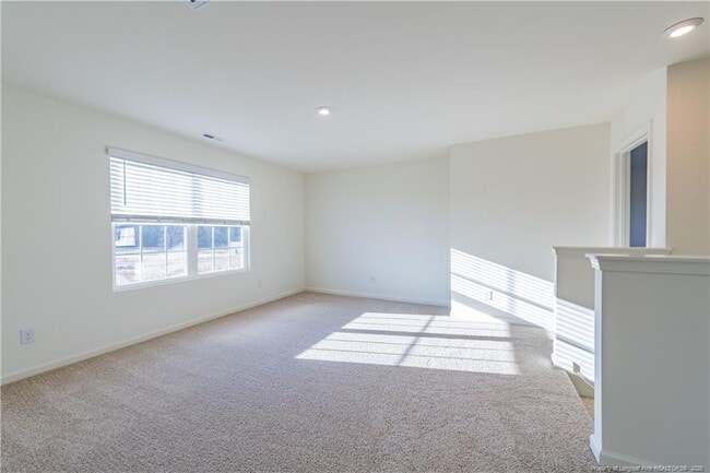 Building Photo - 55 Fern Ridge Dr