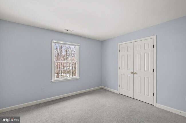 Building Photo - 8330 Westchester Dr