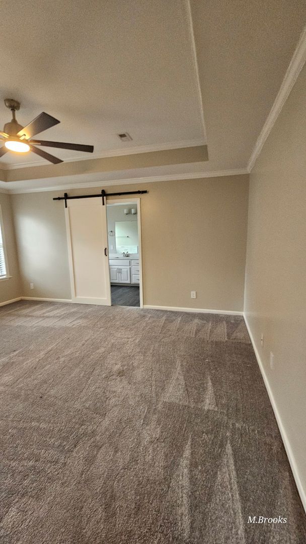 Building Photo - Country living but conveniently located in Kingsgate S/D in North Lowndes County near Moody AFB.
