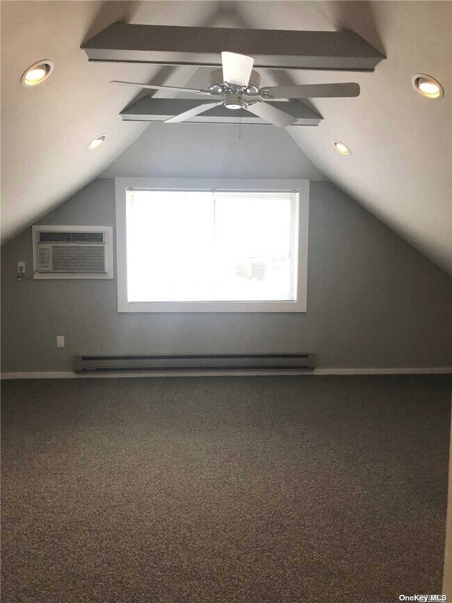 Building Photo - 407 Central Ave