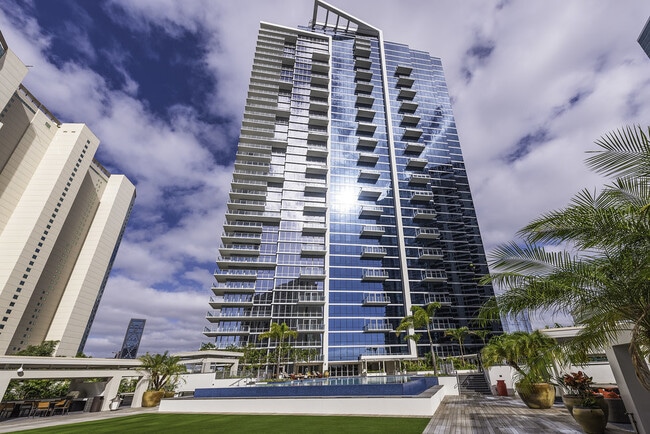 Primary Photo - 3 BD/2BA Luxury Waihonua Penthouse 4203 - ...