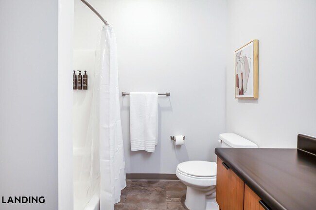 Building Photo - 2621 S Jefferson Ave