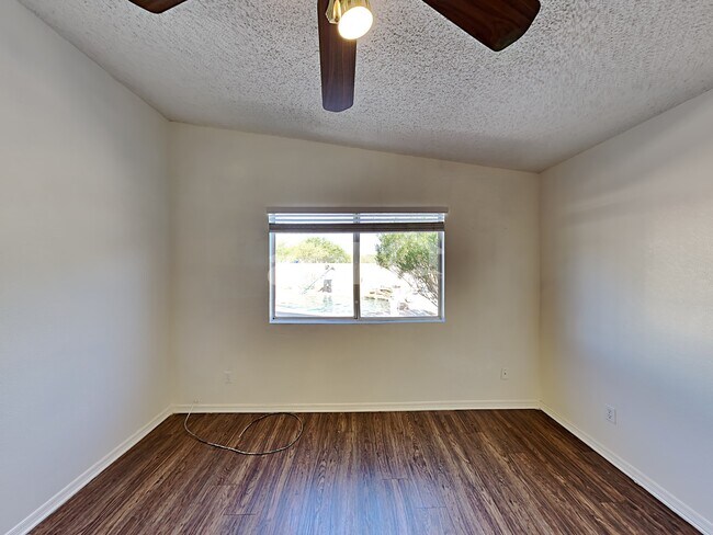 Building Photo - 3618 W Ethan Crossing Ln