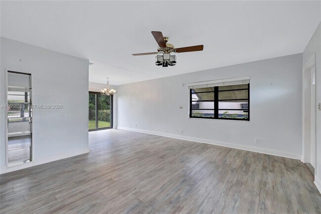 Building Photo - 6200 SW 18th St