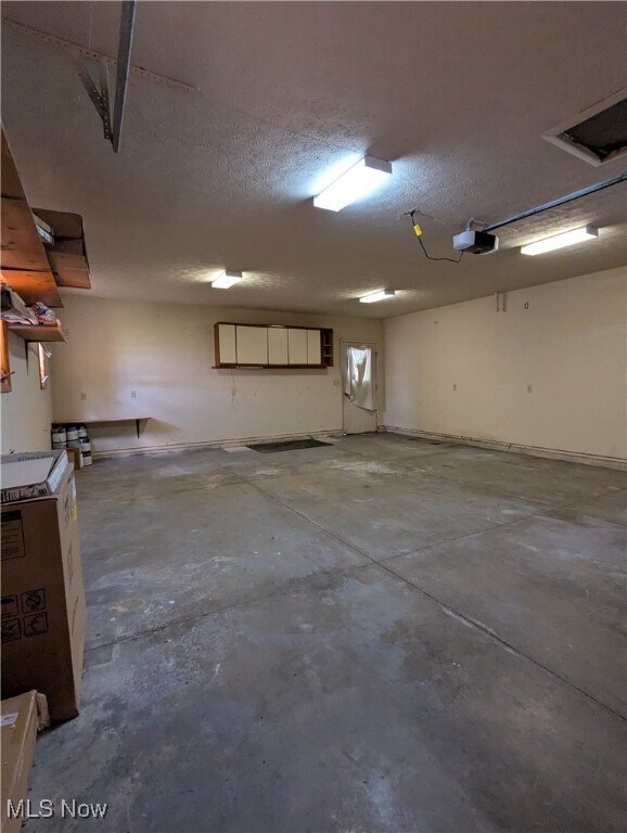 Building Photo - 4146 Lor-Ron Ave