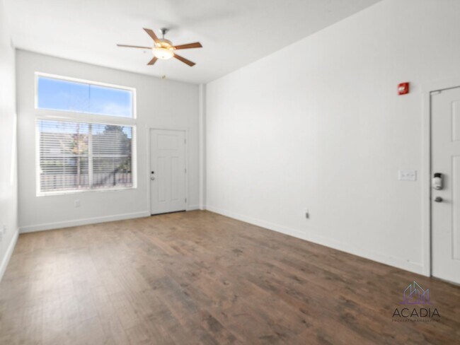 Building Photo - 172 W 1000 S