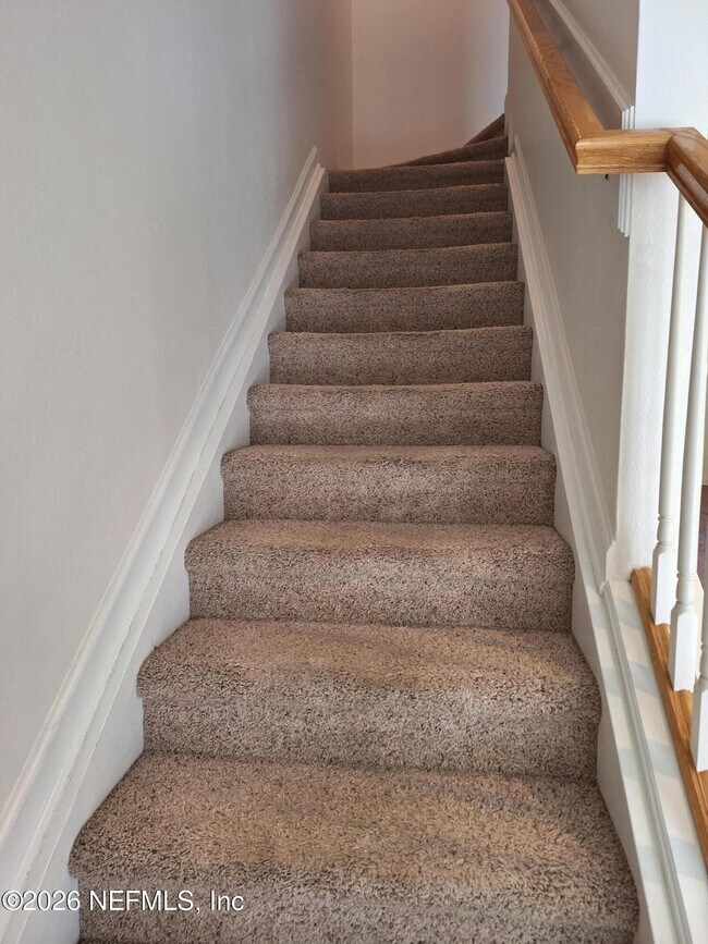 Building Photo - 8106 Summer Cove Ct